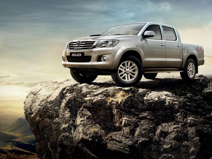  Toyota Hilux Xtra Cab 2011 года  (TH) (фото 3 из 8)